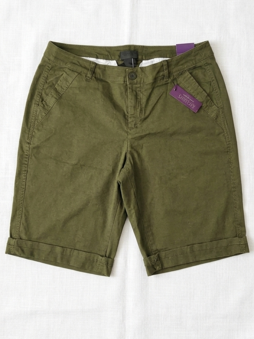 Olive Green Chino Shorts with Inner Contrast Waistband
